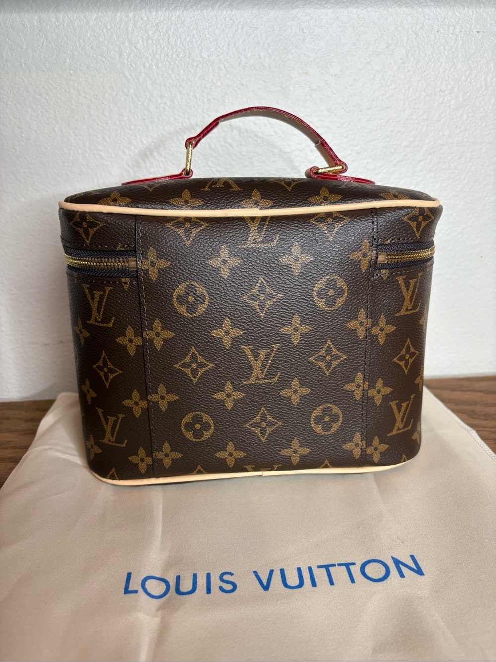 Louis Vuitton Monogram Canvas Vanity Case Toiletry Bag - Picture 6 of 8